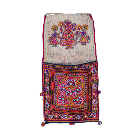 Embroidered vintage letter bag